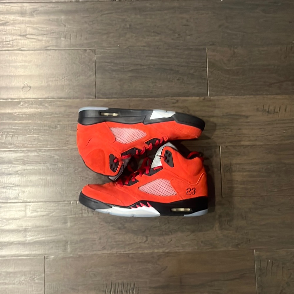 Air Jordan 5 Retro ‘Raging Bull’